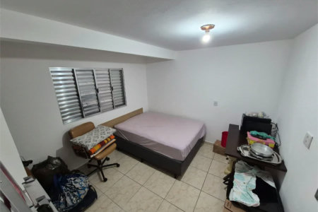 Casa à venda com 4 quartos, sendo 1 suíte,  no condomínio Residencial Alto da Lapa II, São Paulo - SP