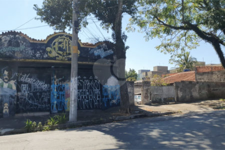 Terreno à venda em Cidade Líder, São Paulo, SP