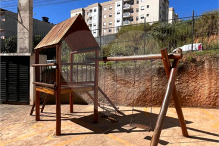 Apartamento à venda com 2 quartos em Lageado, Cotia, SP