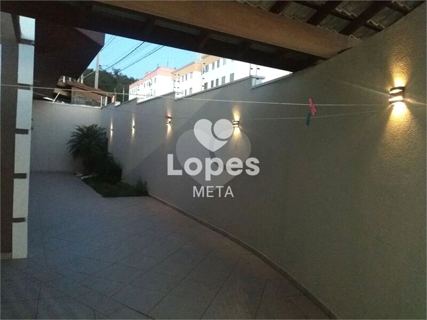 Casa à venda com 3 quartos, sendo 2 suítes, em Jardim Santa Júlia, São José dos Campos, SP