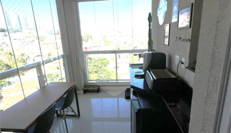 Apartamento à venda com 3 quartos, sendo 1 suíte,  em Super Quadra Morumbi, São Paulo, SP