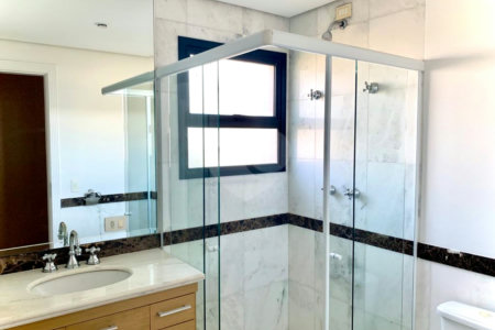 Apartamento à venda com 4 suítes em Jardim Marajoara, São Paulo, SP