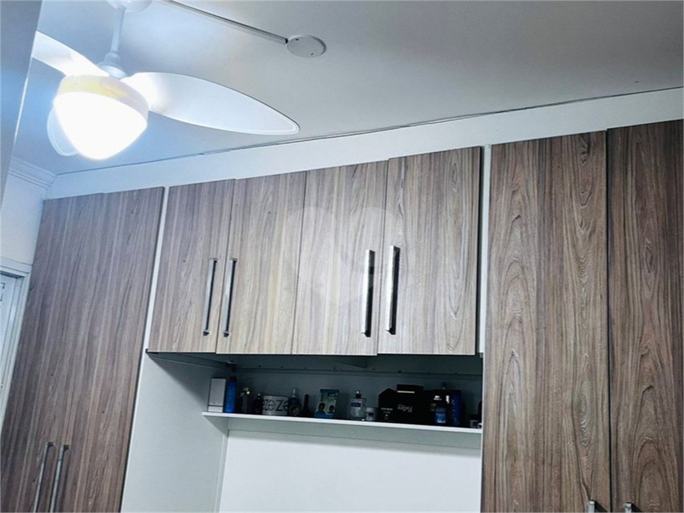 Apartamento à venda com 3 quartos, sendo 1 suíte, em Parque Bela Vista, Votorantim, SP