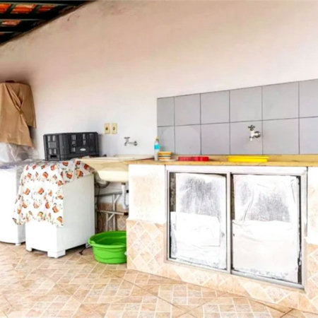 Sobrado à venda com 3 quartos, sendo 1 suíte, em Vila Paulicéia, São Paulo, SP
