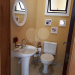 Casa à venda com 3 quartos, sendo 1 suíte, no condomínio Saude, São Paulo - SP