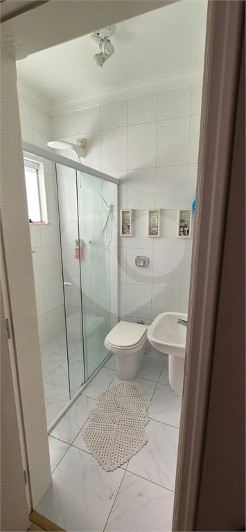 Casa à venda com 5 quartos, sendo 4 suítes, no condomínio Residencial Vilazul, Sorocaba - SP