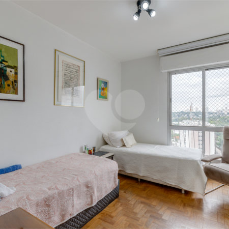 Apartamento à venda com 3 quartos, sendo 1 suíte, em Chácara Santo Antônio (zona Sul), São Paulo, SP