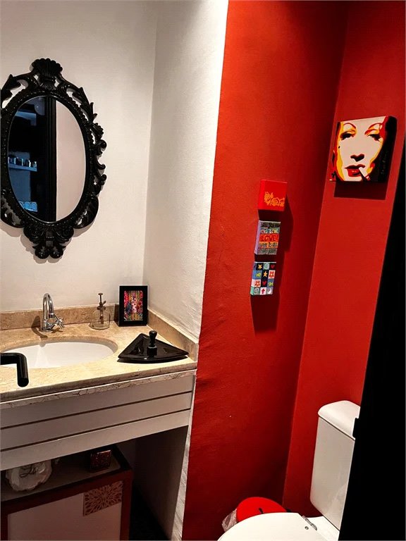 Apartamento à venda com 3 quartos, sendo 2 suítes,  em Alto da Lapa, São Paulo, SP