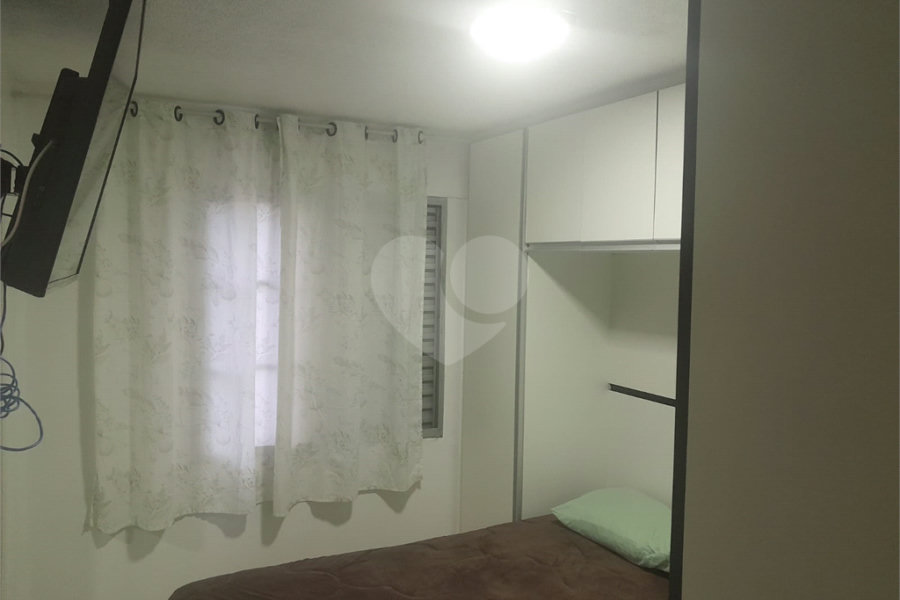 Apartamento à venda com 2 quartos em Cidade Tiradentes, São Paulo, SP
