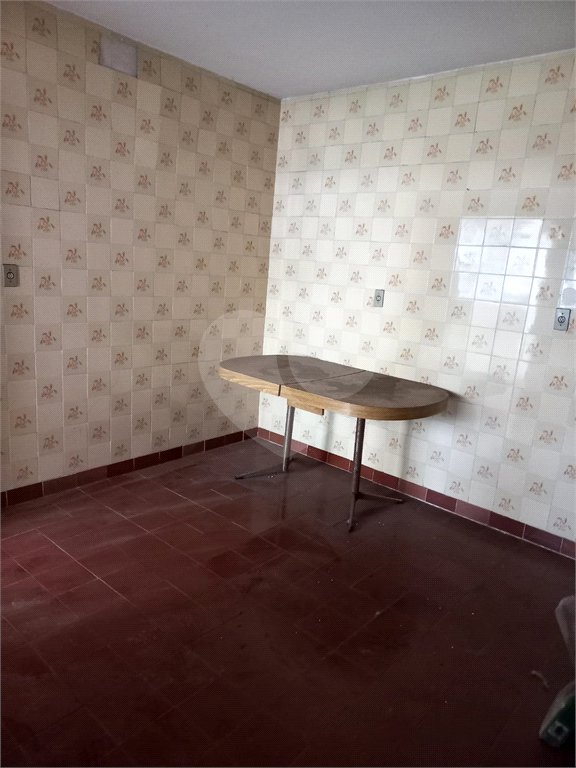 Sobrado à venda com 3 quartos, sendo 1 suíte, em Vila Lageado, São Paulo, SP