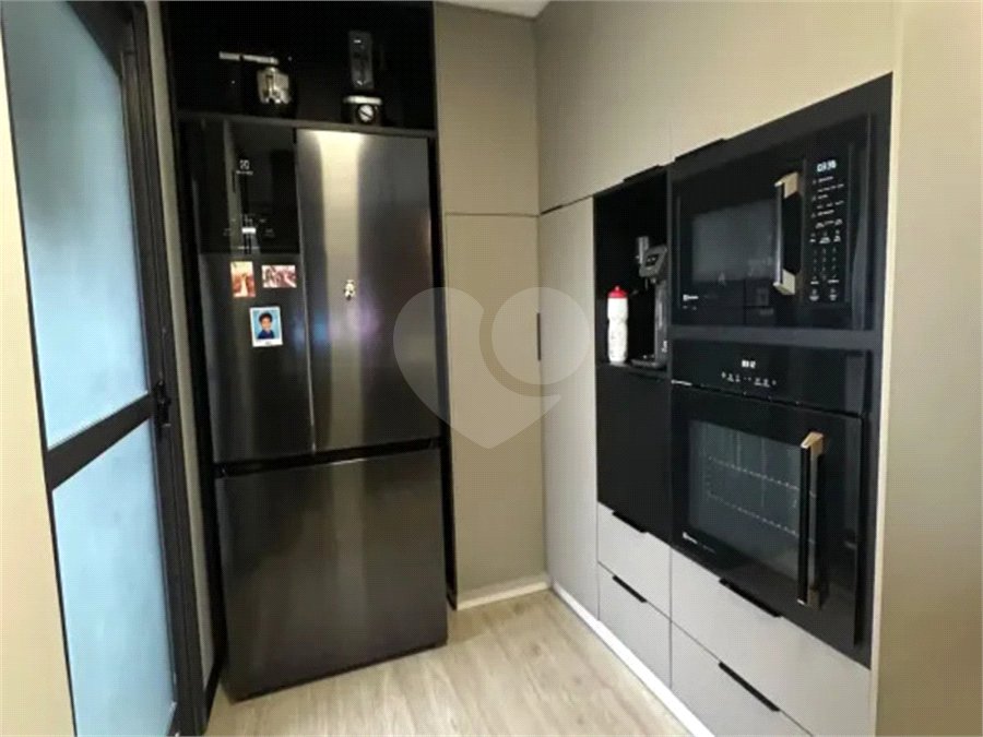 Apartamento à venda com 3 suítes em Campo Belo, São Paulo, SP