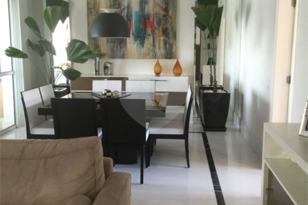 Apartamento à venda com 4 suítes em Vila Gertrudes, São Paulo, SP