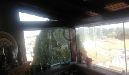 Casa à venda com 3 quartos, sendo 1 suíte,  no condomínio Algarve Residencial, São Paulo - SP