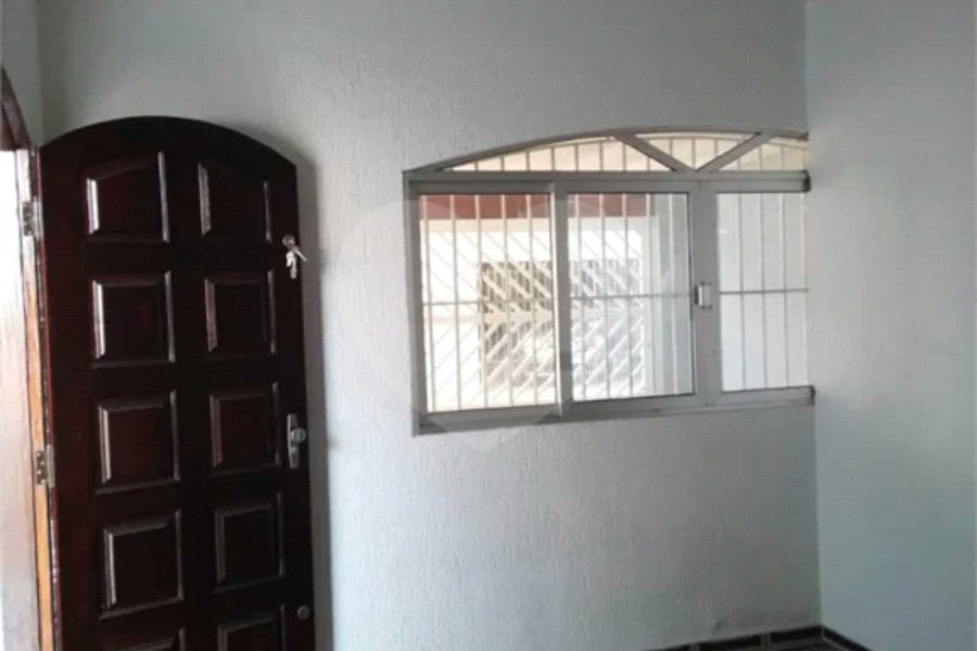 Sobrado à venda com 5 quartos em Tremembé, São Paulo, SP