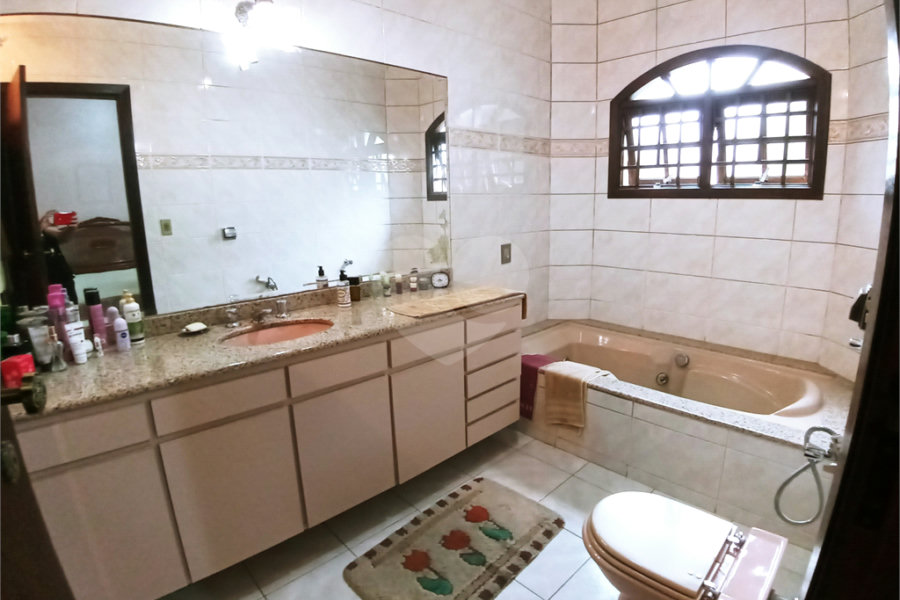 Casa Térrea à venda com 3 quartos, sendo 1 suíte, em Casa Verde, São Paulo, SP