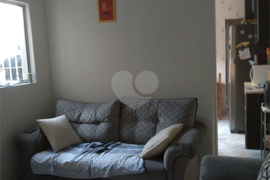 Sobrado à venda com 6 quartos, sendo 1 suíte, em Vila Sabrina, São Paulo, SP