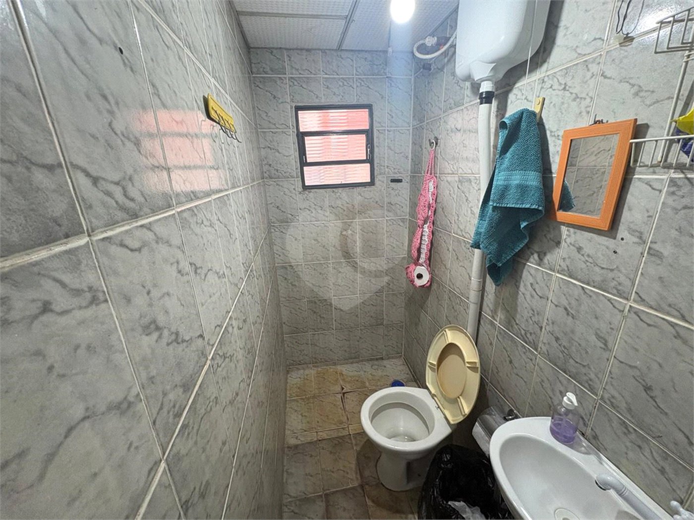Casa à venda ou para alugar com 3 quartos em Rio Acima, Votorantim, SP