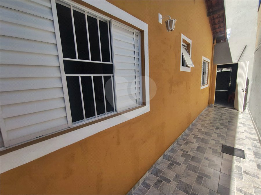 Casa ampla com edícula 3 Quartos