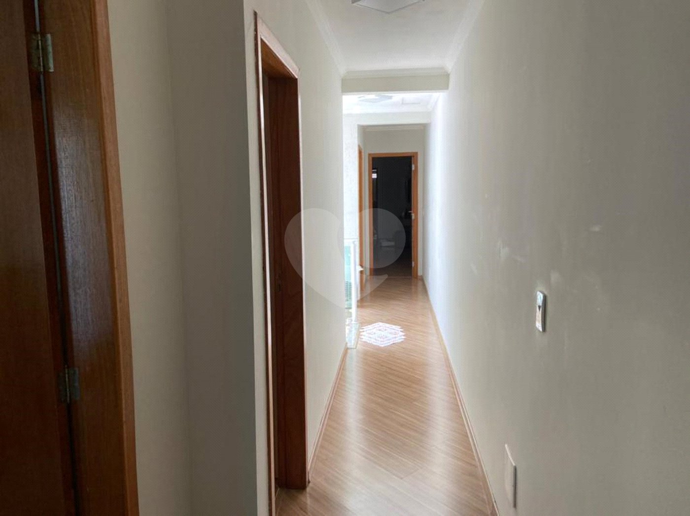 Sobrado à venda com 4 quartos, sendo 2 suítes, em Vila Alpina, Santo André, SP
