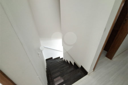 Sobrado à venda com 3 quartos, sendo 1 suíte, em Parque Vitória, São Paulo, SP