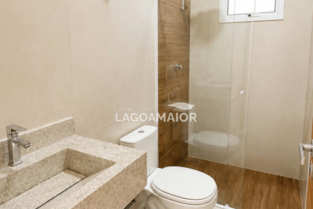 Casa à venda com 3 quartos, sendo 1 suíte,  em Jardim dos Ipês, Três Lagoas, MS