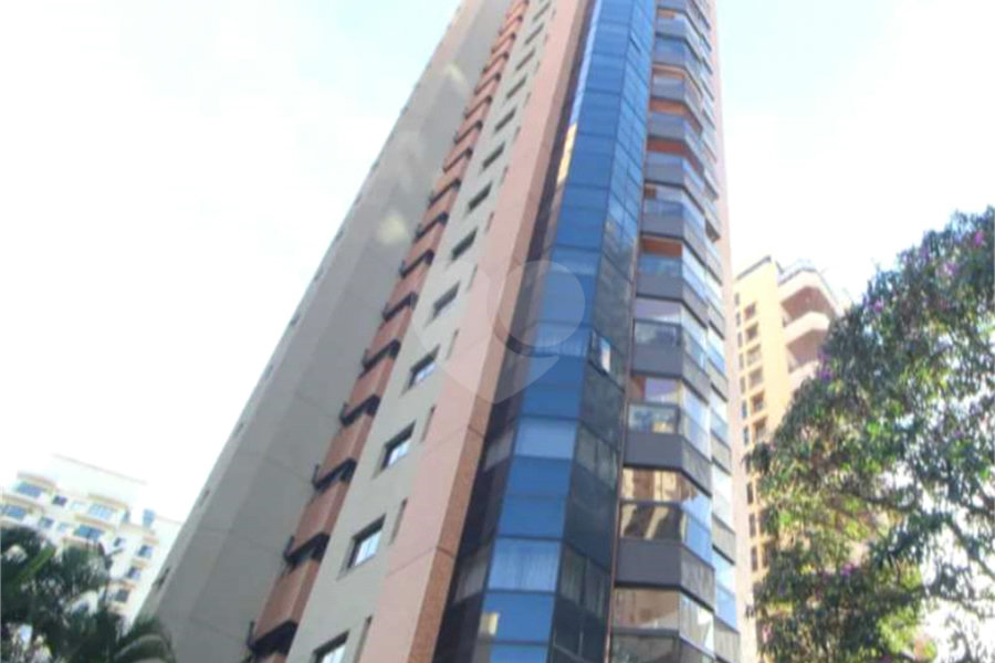 Apartamento à venda com 3 suítes em Santana, São Paulo, SP