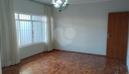 Casa à venda com 4 quartos, sendo 1 suíte,  em Vila Rosa, Itapetininga, SP