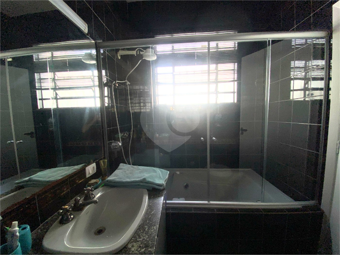 Casa Térrea à venda com 7 suítes em Alto da Lapa, São Paulo, SP