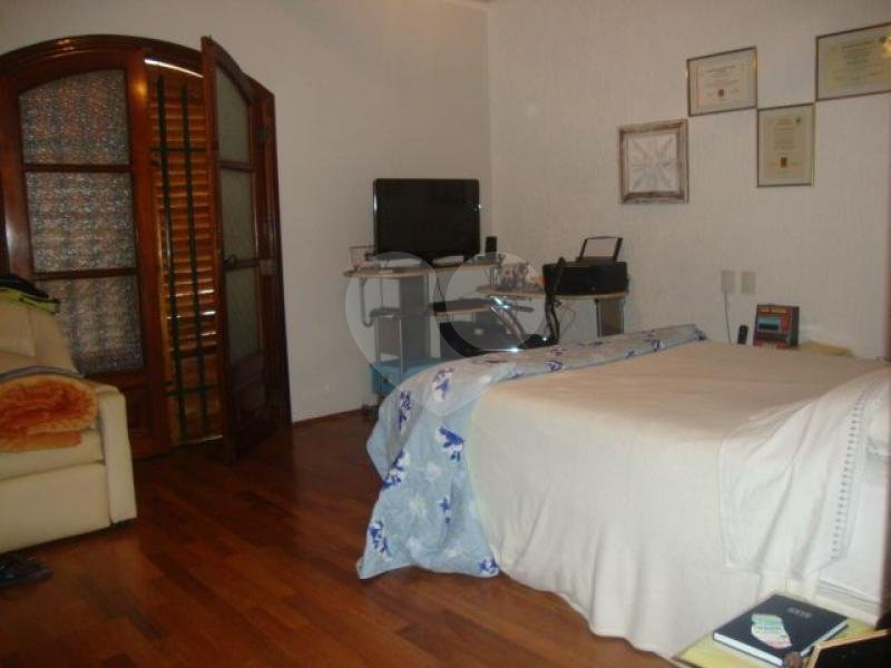 Sobrado à venda com 3 quartos, sendo 1 suíte, em Jardim Franca, São Paulo, SP