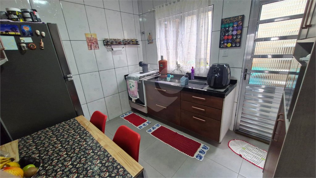 Sobrado à venda com 2 quartos em Cidade São Mateus, São Paulo, SP