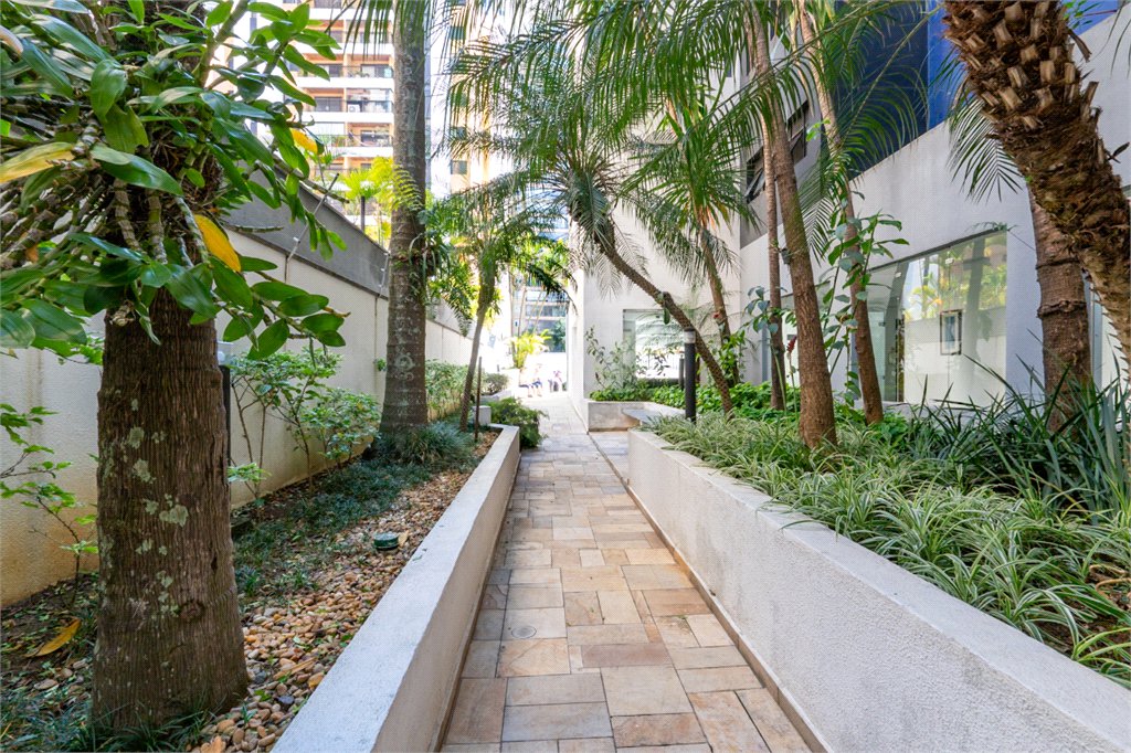 Apartamento à venda com 2 suítes em Brooklin, São Paulo, SP