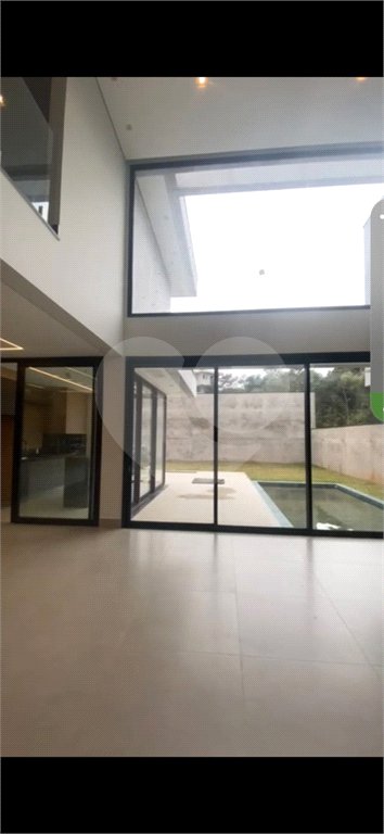 Casa à venda com 3 suítes no condomínio Reserva do Itamaracá, Valinhos - SP