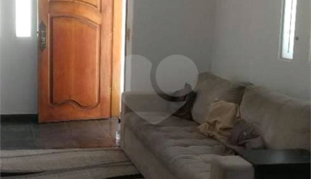 Casa à venda com 3 quartos, sendo 1 suíte,  em Vila Mariana, São Paulo, SP