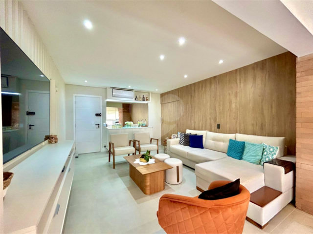 Apartamento à venda com 3 suítes em Jardim Prudência, São Paulo, SP