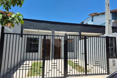 Casa à venda com 2 quartos em Jardim J S Carvalho, Sorocaba, SP