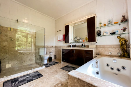 Casa à venda com 5 quartos, sendo 3 suítes,  em São Conrado, Rio de Janeiro, RJ