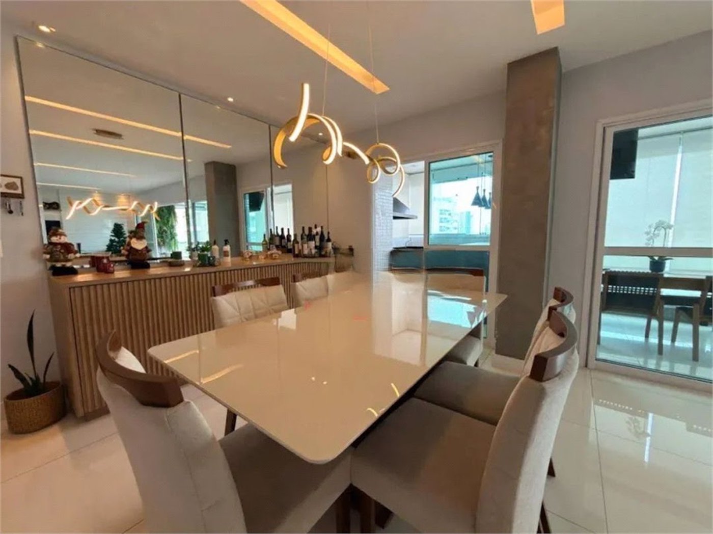 Apartamento com 4 dormitórios à venda, 179 m² por R$ 2.500.000,00 - Gonzaga - Santos/SP