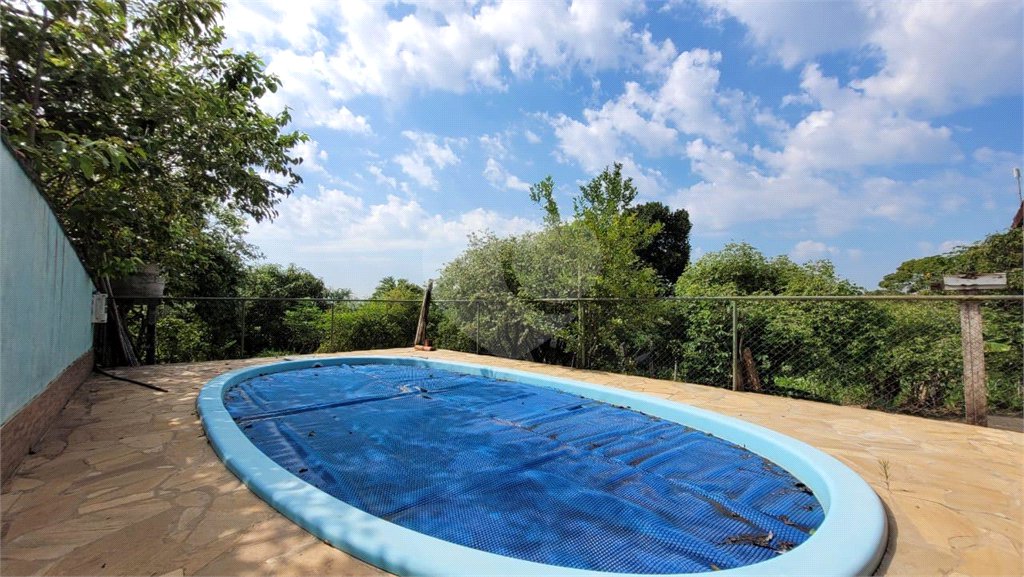 Chácara à venda com 4 quartos, sendo 1 suíte, em Área Rural de Salto, Salto, SP