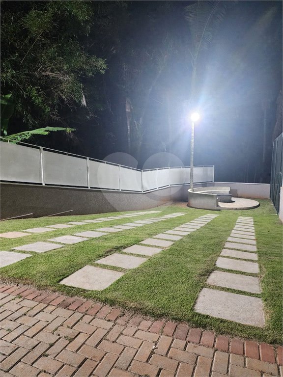 Casa à venda com 4 suítes no condomínio Shambala I, Atibaia - SP
