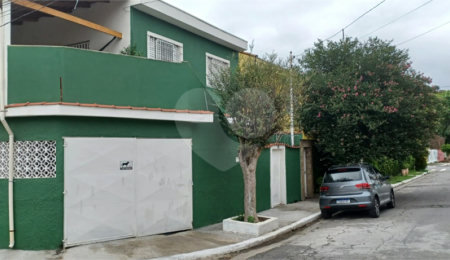 Sobrado à venda com 3 quartos em Parque Edu Chaves, São Paulo, SP
