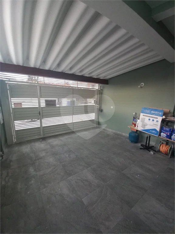 Sobrado à venda com 3 quartos, sendo 1 suíte, em Vila Mazzei, São Paulo, SP