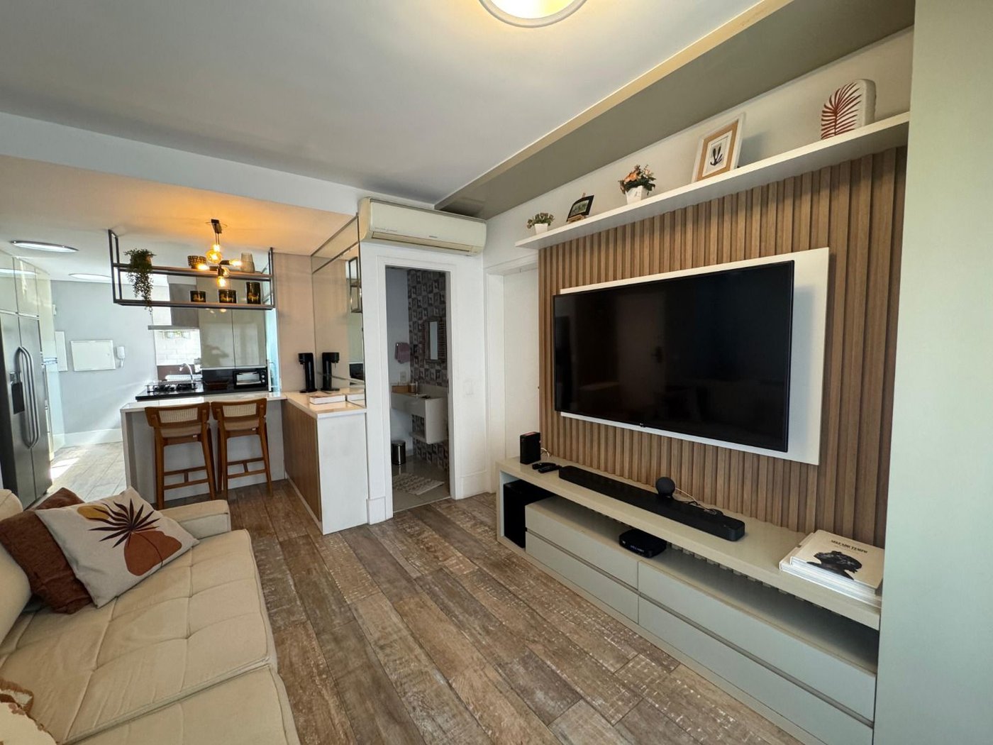 Apartamento Alto Padrão, 103 m² e 3 dormitórios à venda no José Menino - Santos/SP