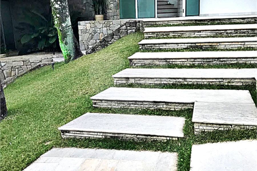 Casa à venda com 4 suítes no condomínio Residencial Jd. Ibiratiba, São Paulo - SP