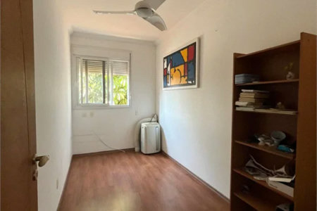 Sobrado à venda com 4 quartos, sendo 1 suíte, em Vila Cordeiro, São Paulo, SP
