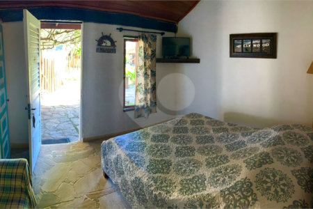 Casa à venda com 6 quartos, sendo 4 suítes, em Manguinhos, Armação dos Búzios, RJ