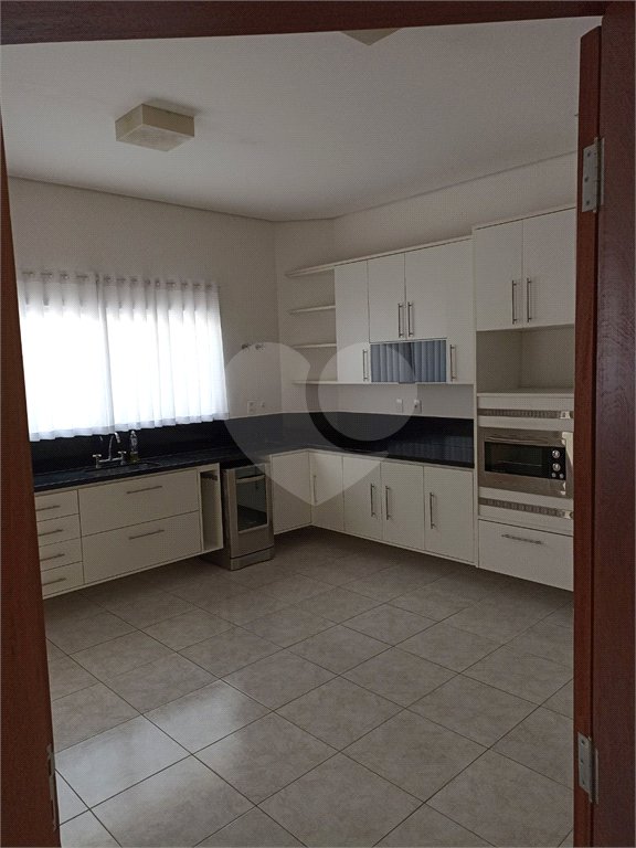 Casa à venda com 4 suítes no condomínio Jardim Theodora, Itu - SP