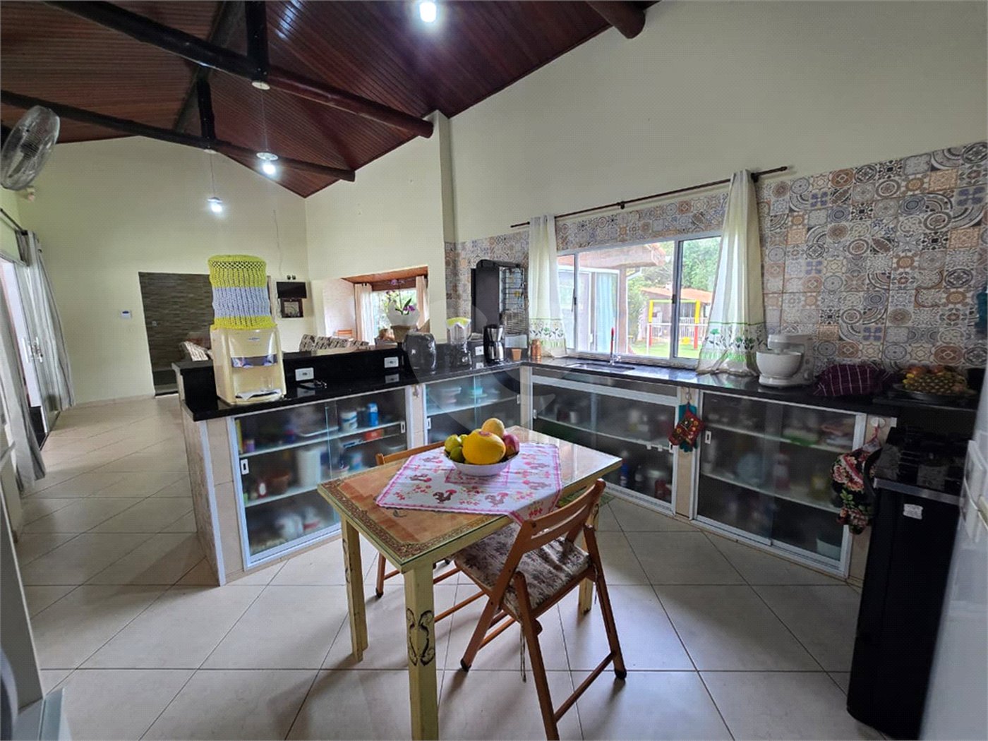 Chácara à venda com 3 quartos, sendo 1 suíte, em Cercadinho, Alambari, SP