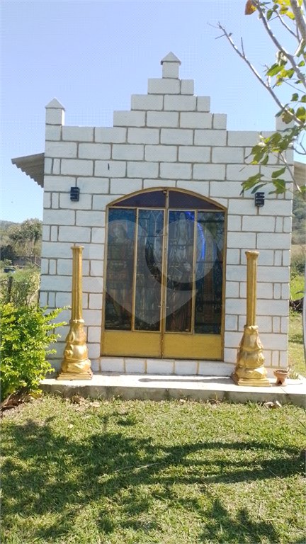 Sítio à venda com 4 quartos, sendo 3 suítes, em Caxito, Maricá, RJ