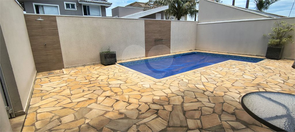 Casa à venda com 3 quartos, sendo 1 suíte, em Jardim Marabá, Itapetininga, SP