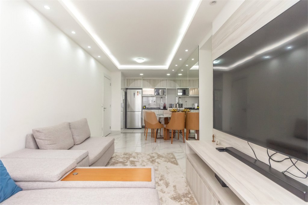 Apartamento à venda com 3 quartos, sendo 1 suíte, em Chácara Santo Antônio, São Paulo, SP